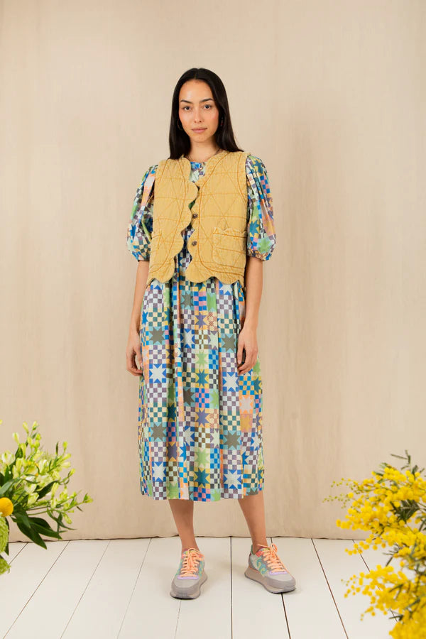 Estelle Gilet / Honey