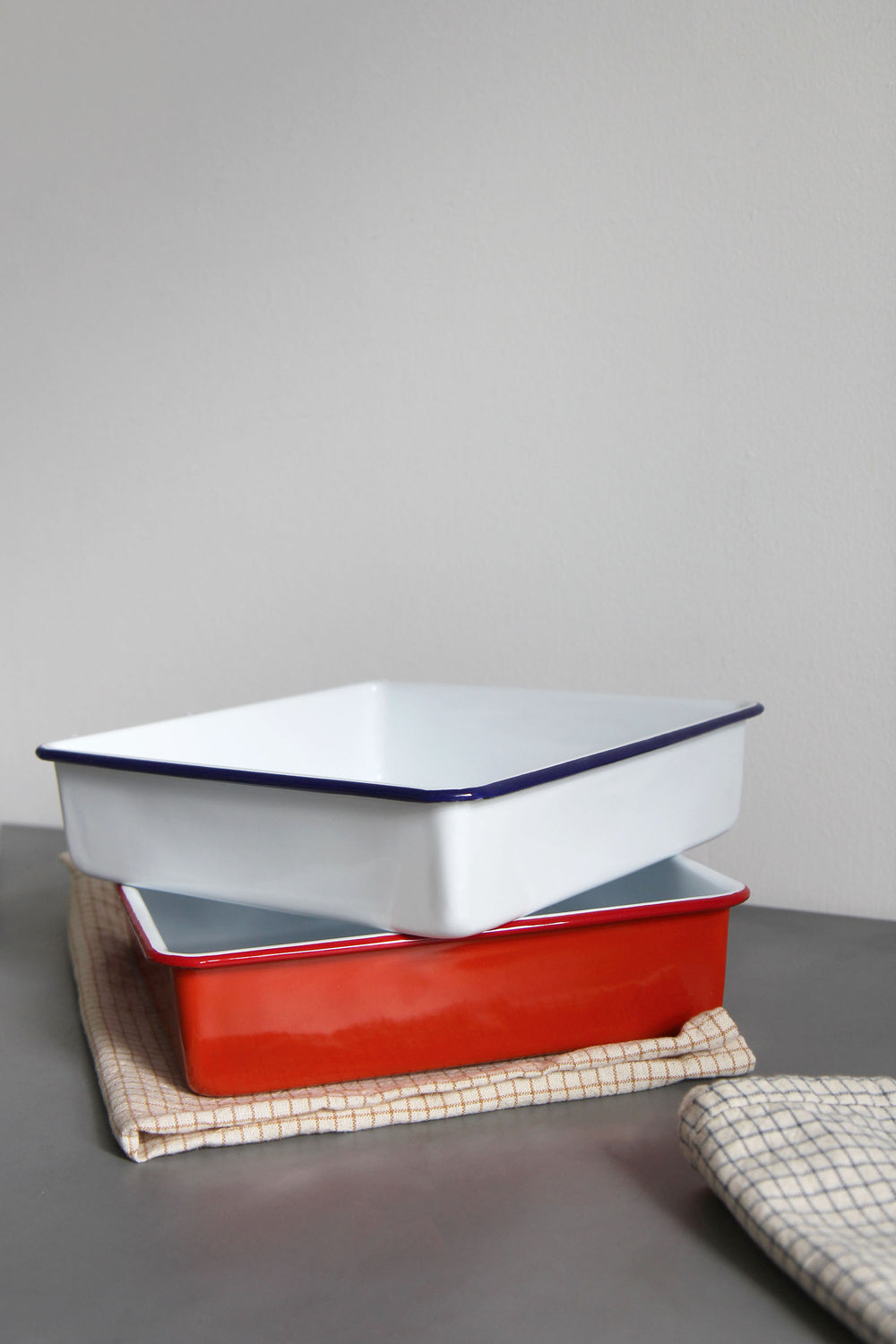 falcon enamelware bake dishes