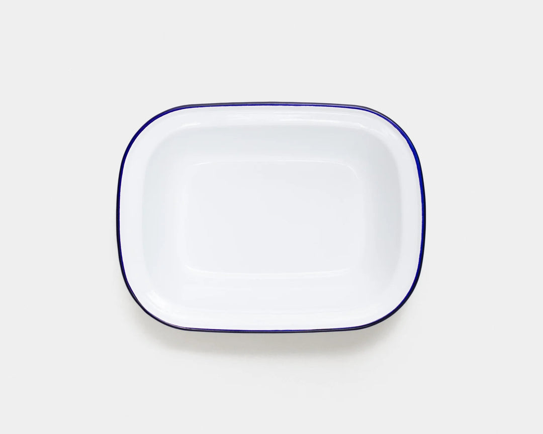 Falcon Enamelware Pie Set / White w. Blue Rim