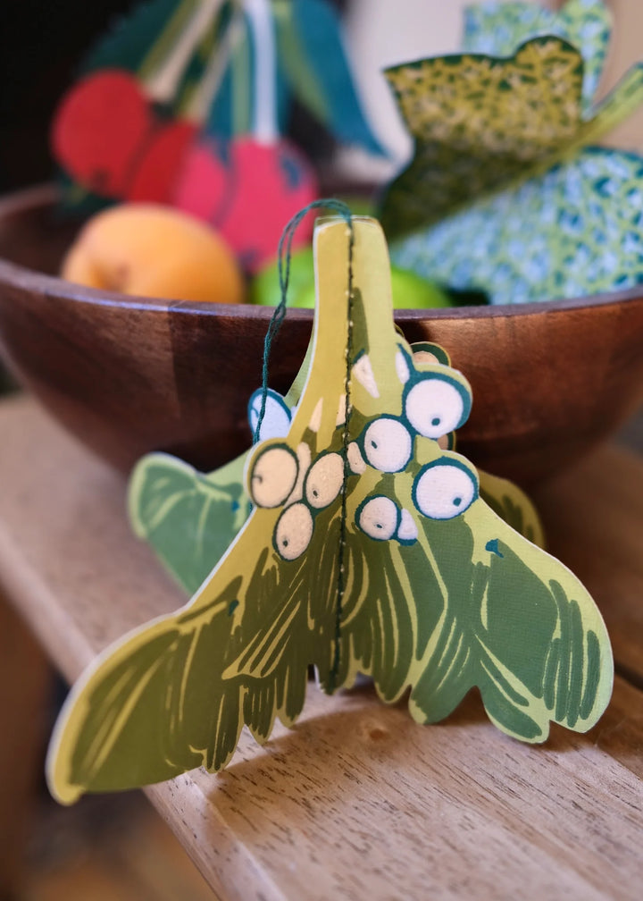 Paper Decorations / Festive Foliage