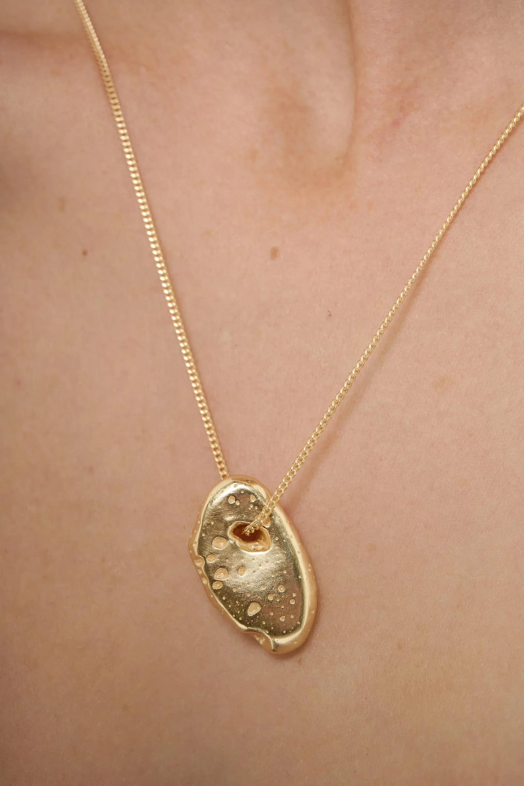 Fossil Necklace / Gold