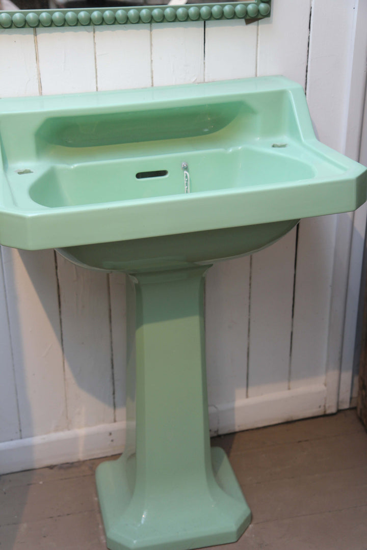 Green 1930's Pedestal Basin