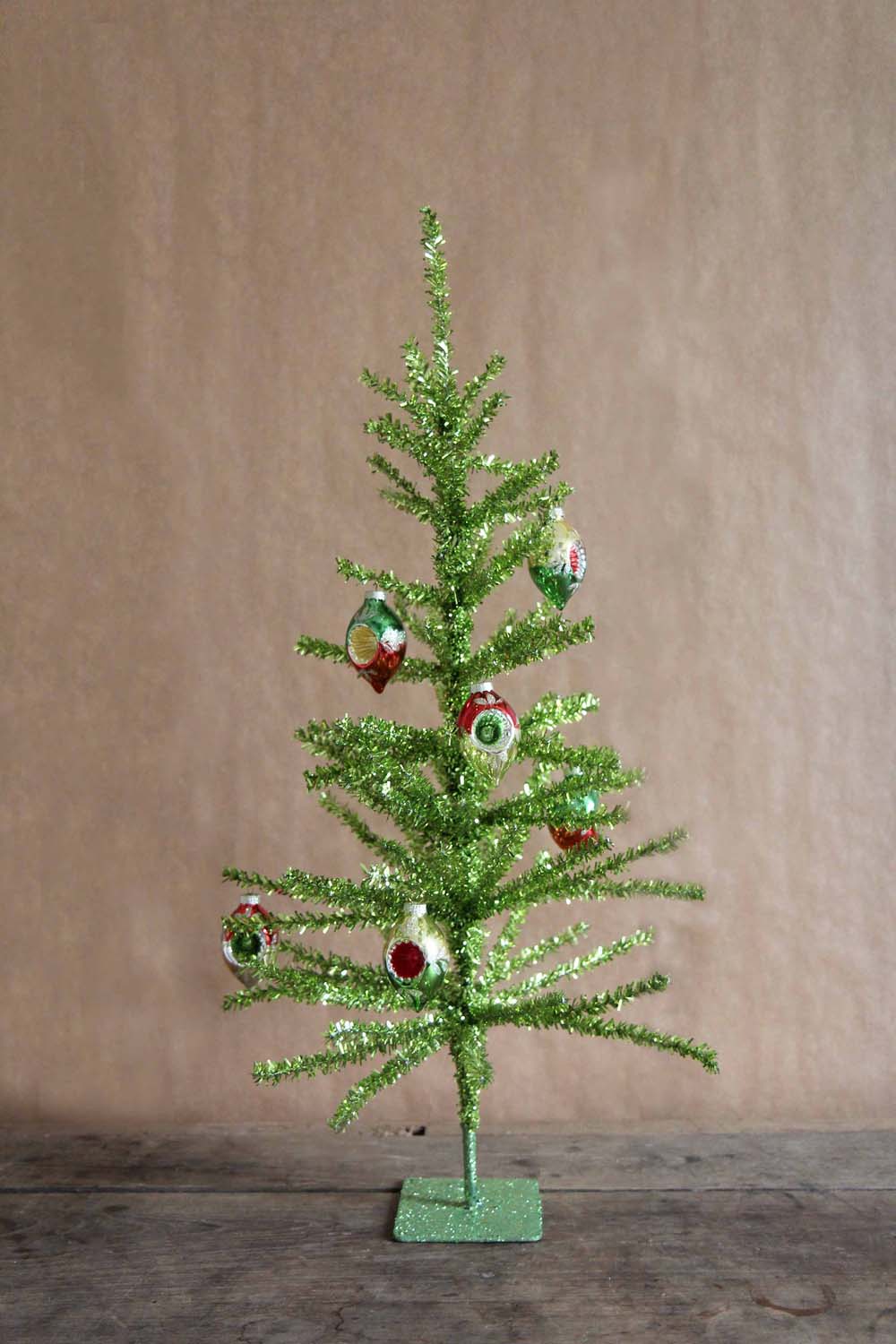 Green Tinsel Christmas Tree / Large