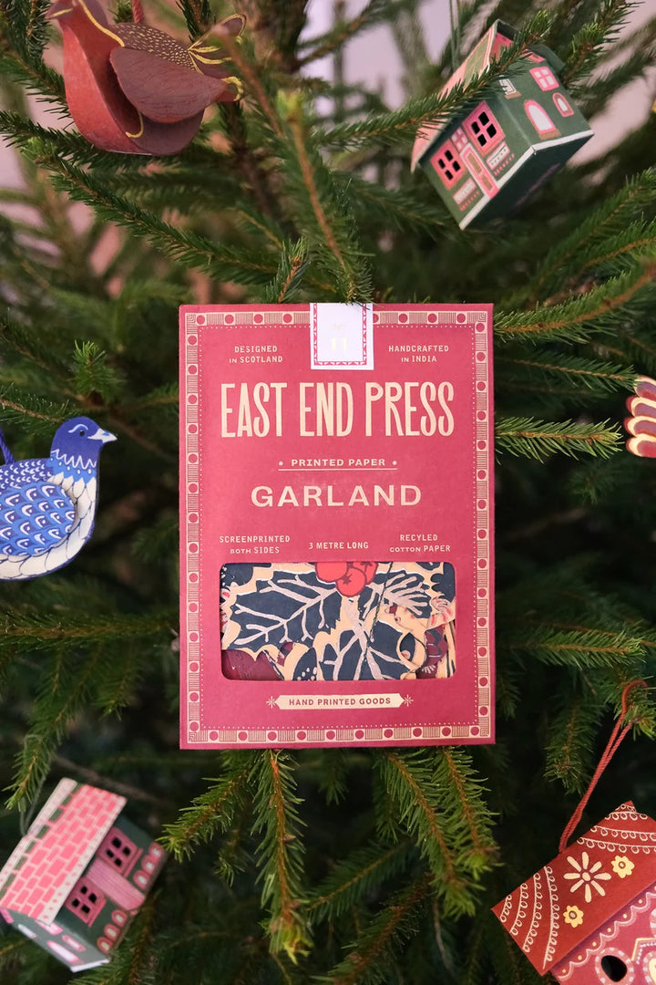 Garlands / Hedgerow