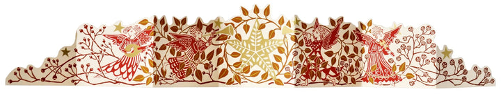 Splendid Shelf Decoration Leaves and Berries