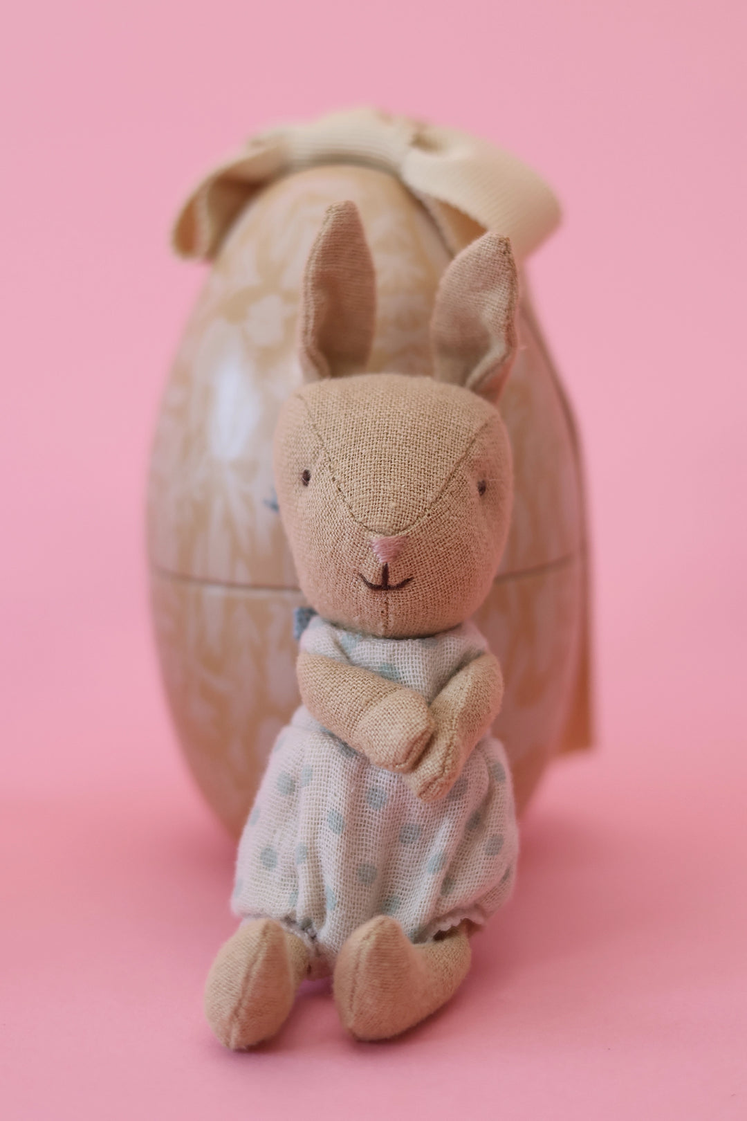 Easter Egg With Micro Rabbit Small / Cream Yellow