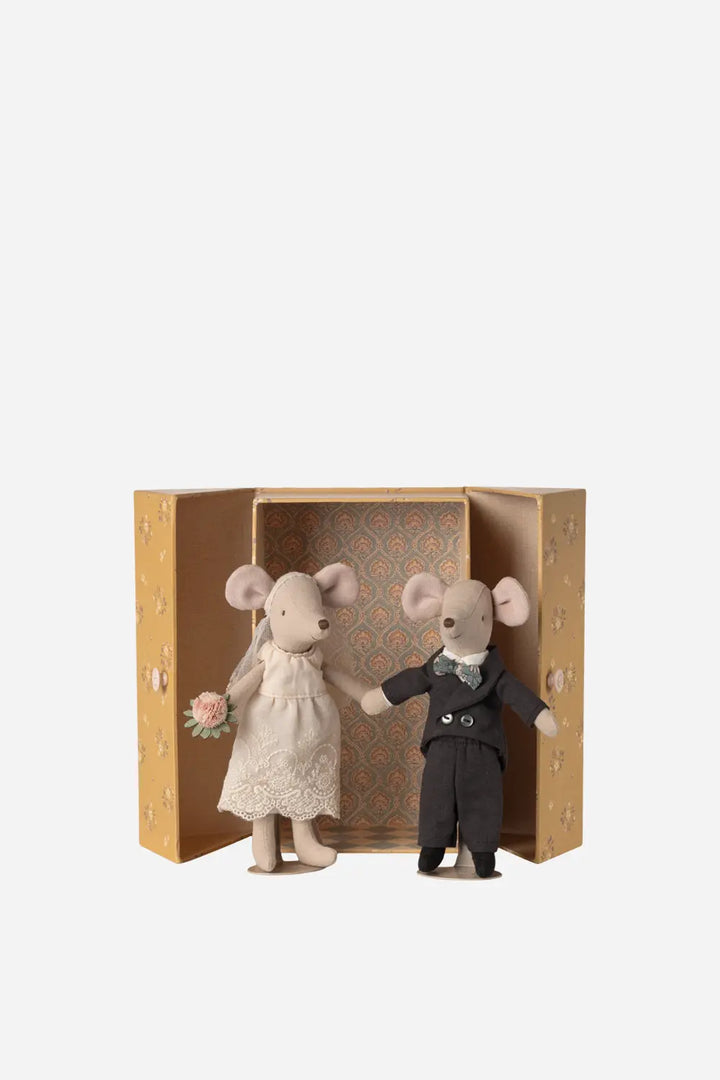 Wedding Mice Couple In Box, Mum And Dad