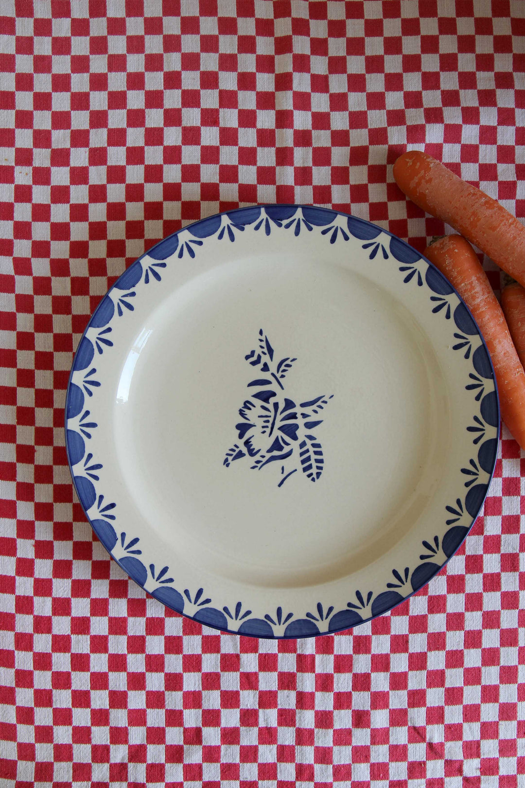 Marion Flower Plate / Blue