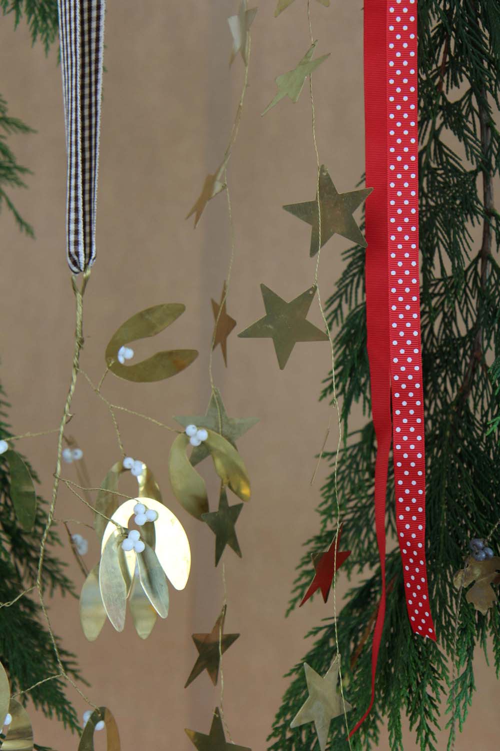 Gold Hanging Mistletoe with Beads