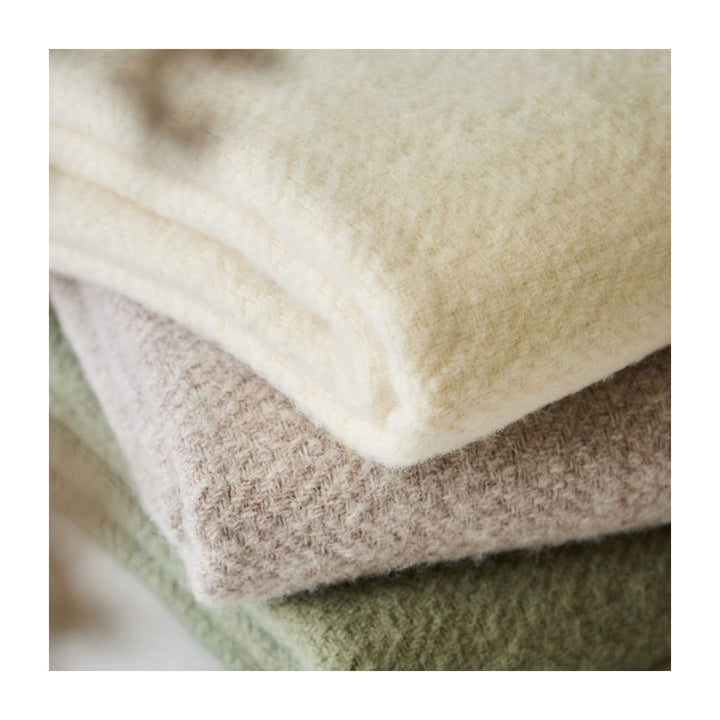 Moorland Pure Wool Blanket Hazel / 130x200cm