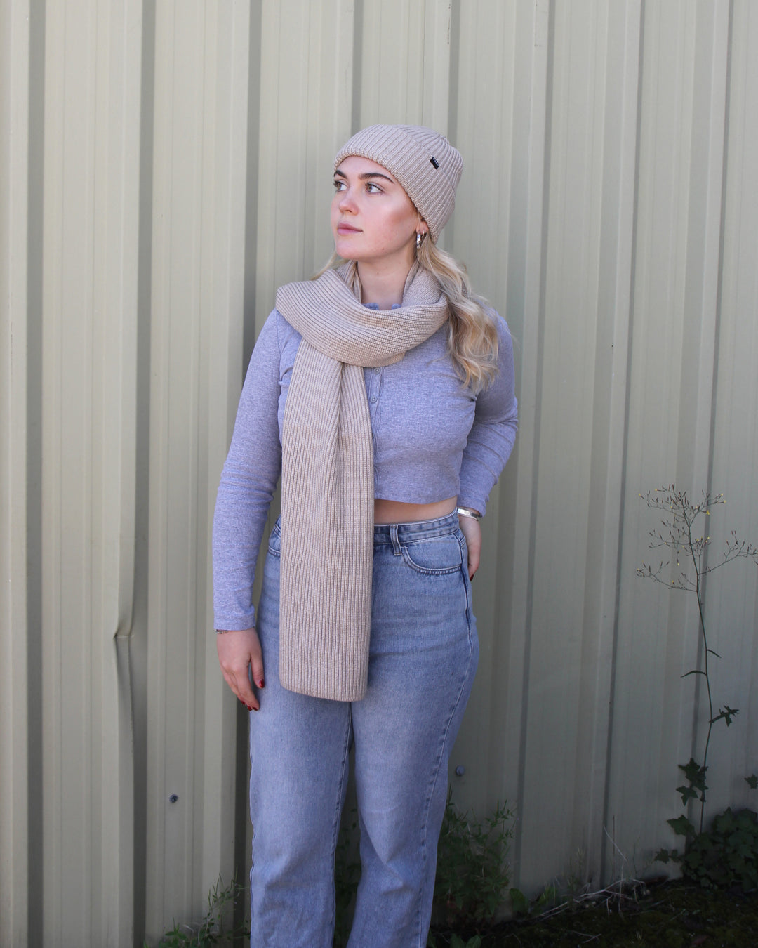 moss Copenhagen ribbed scarf trenchcoat beige
