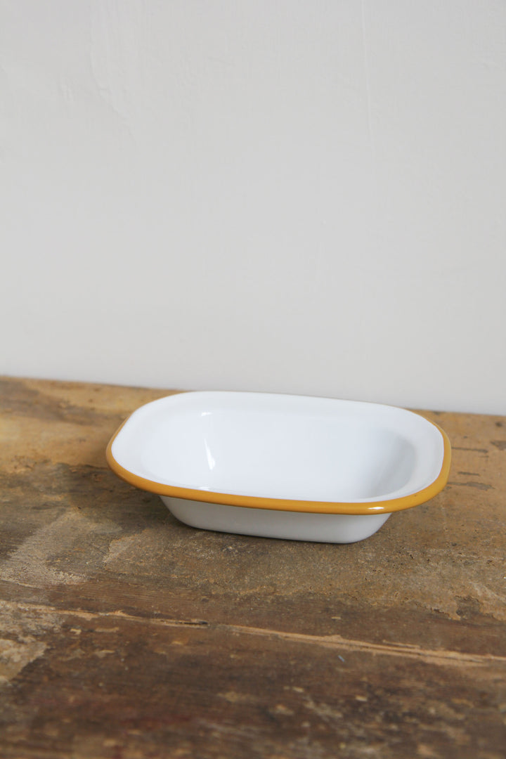 Mustard Enamel Bake Pan / Pie Dish - Domestic Science Home