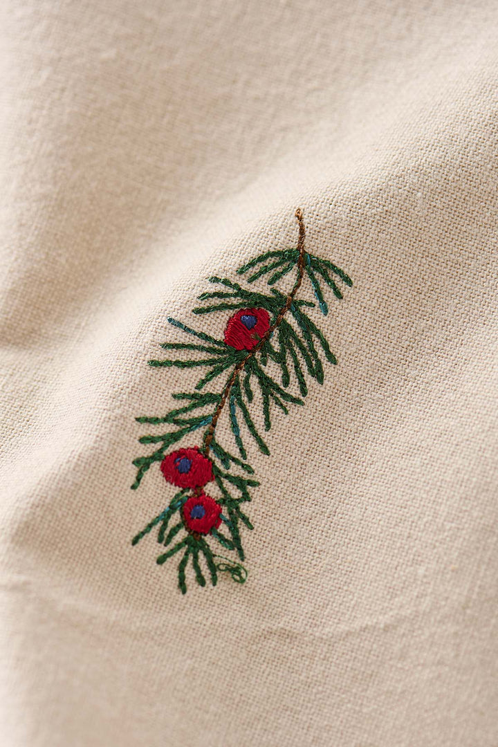 Embroidered Cotton Napkin / Red Berry