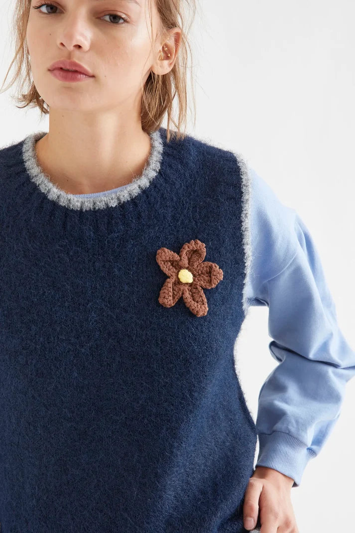 CF Navy Vest Flower