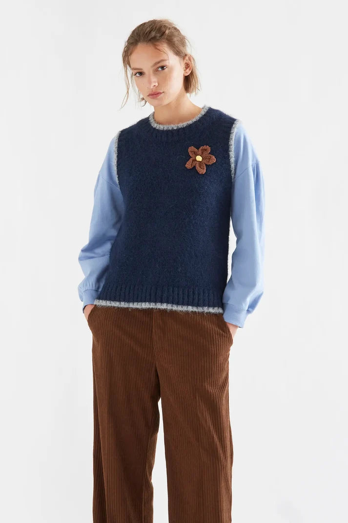 CF Navy Vest Flower