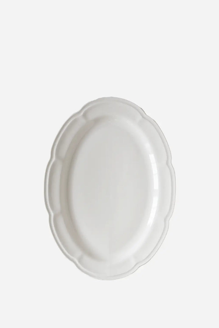 Old-Fashioned Oval Dish