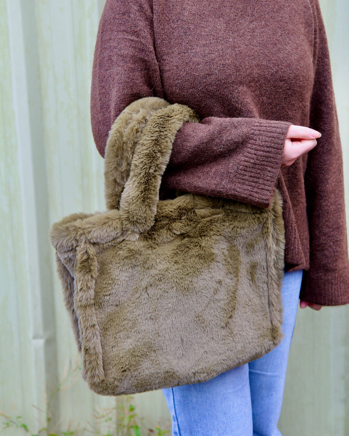 Faux Fur Bag with Short Handles / Olive Green