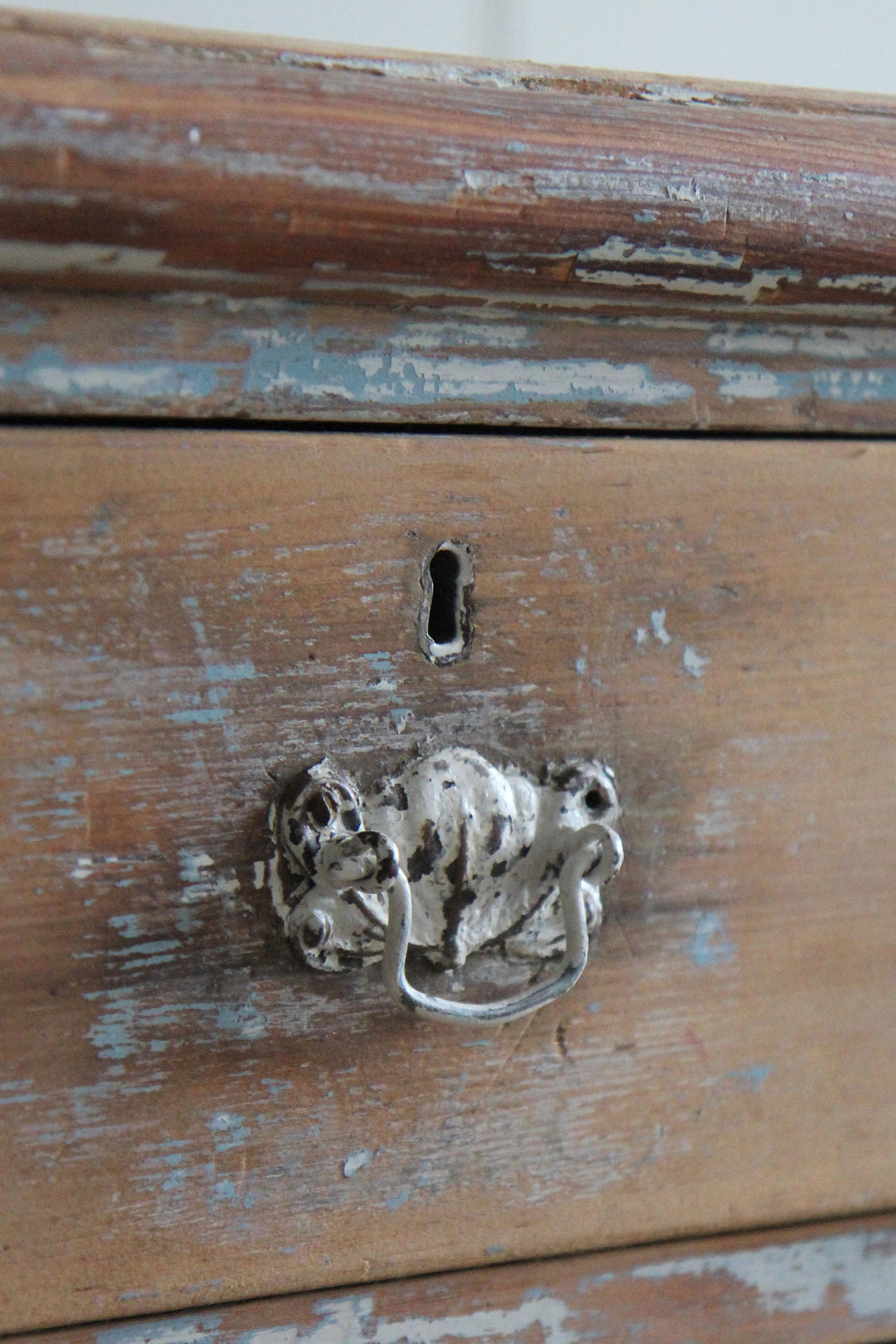 Distressed Pine Chest of Drawers