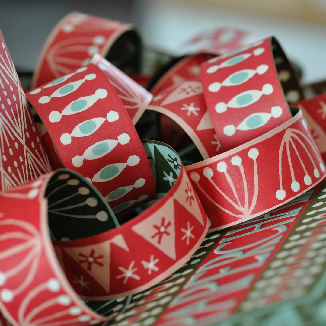 Paperchain 2 / Red Green