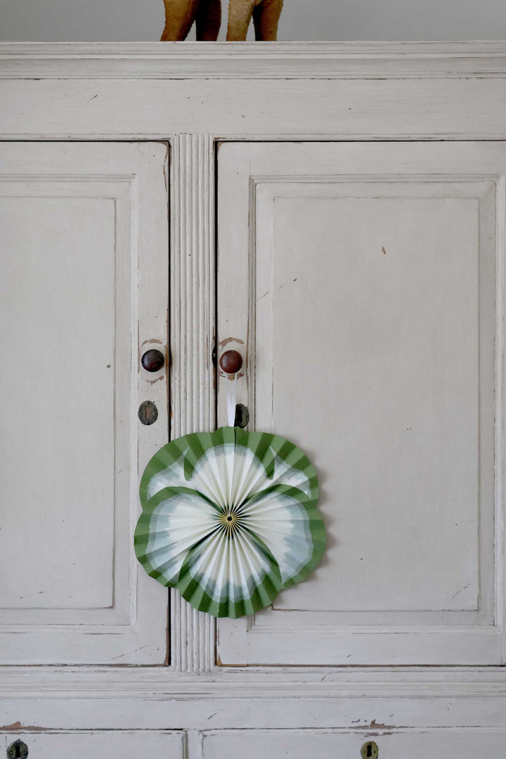 Paper Rosette Flower 32cm / Green