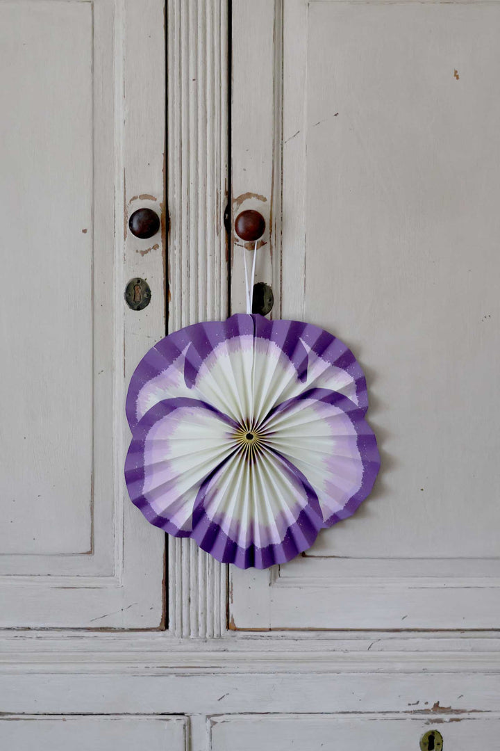 Paper Rosette Flower 32cm / Purple