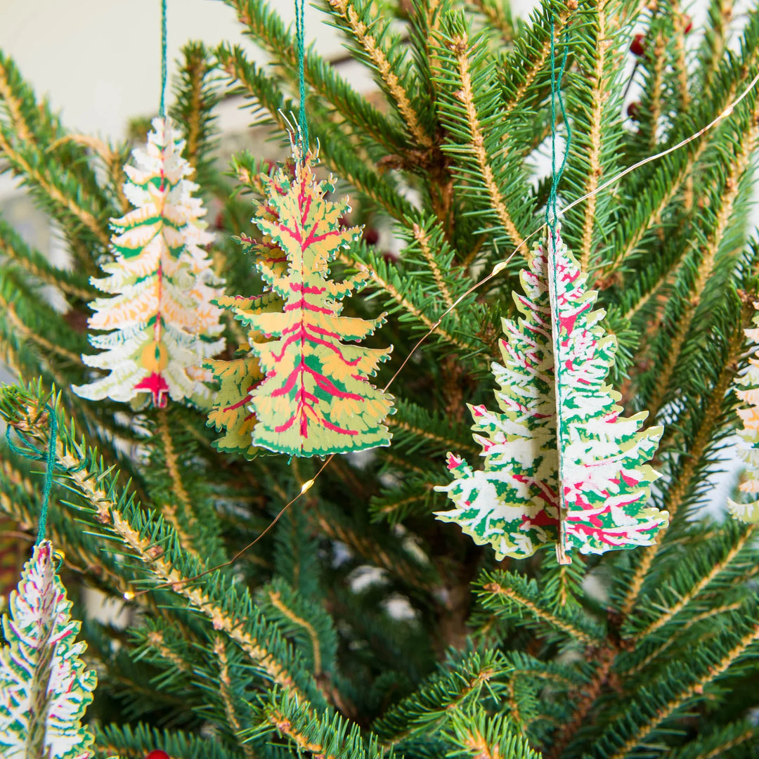 Paper Decorations / Forest