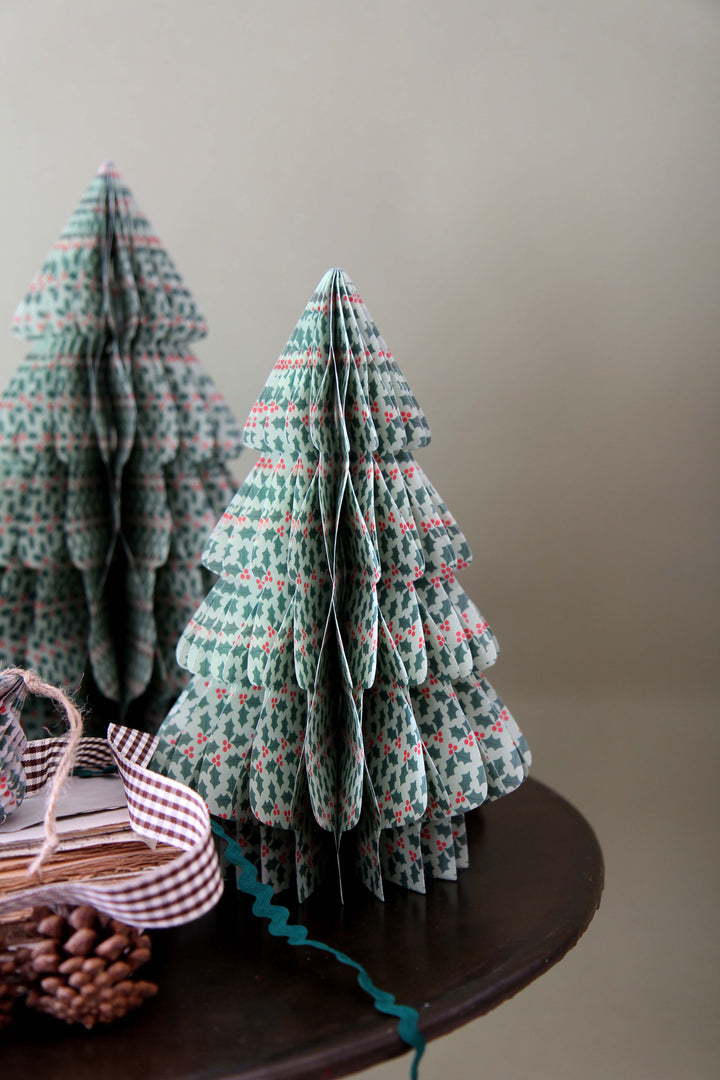 Paper Honeycomb Tree w Holly / 30cm