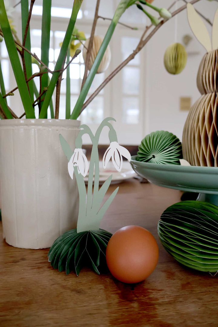 Honeycomb Standing Snowdrops 14cm / Green