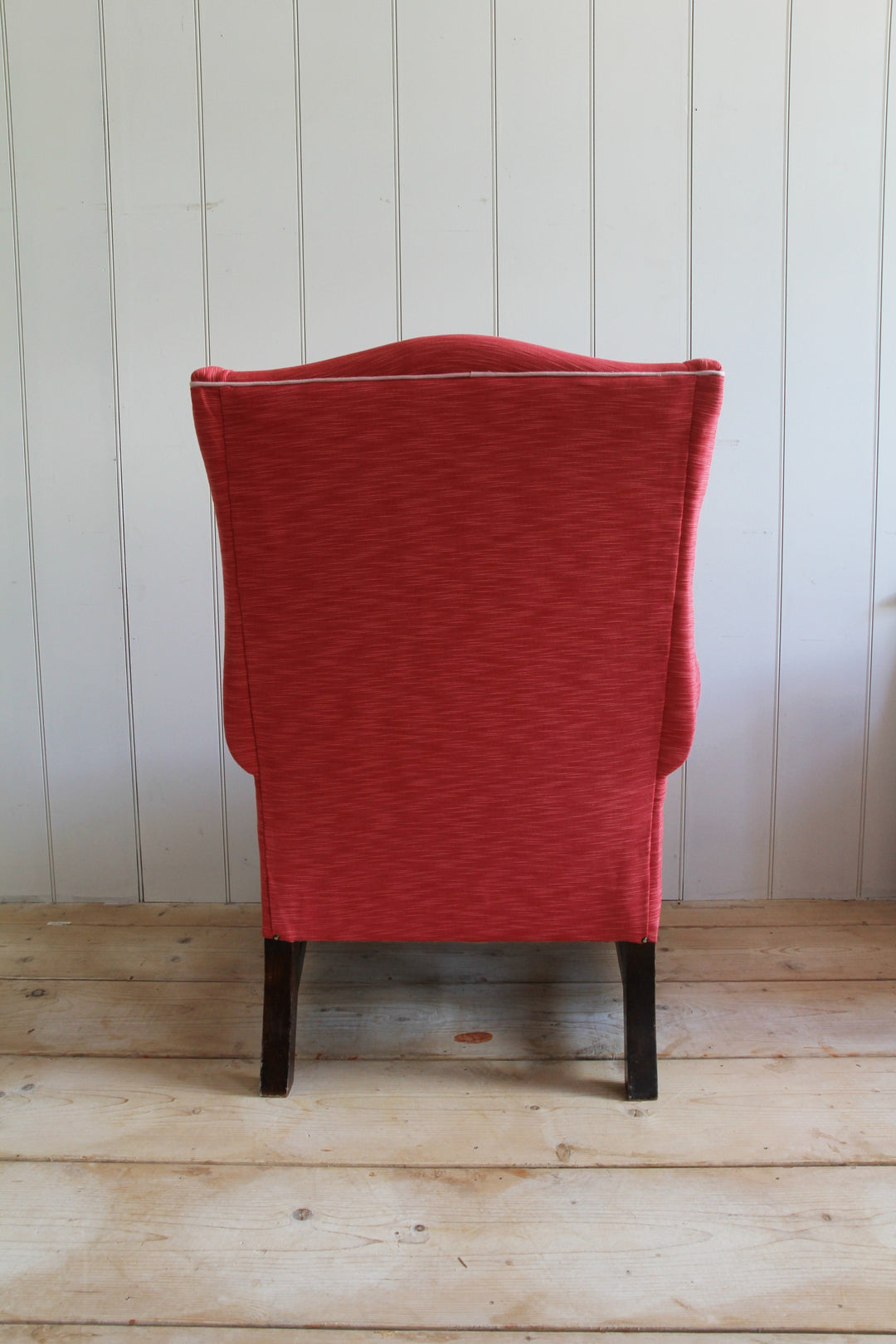 Armchair /  Red Wingback