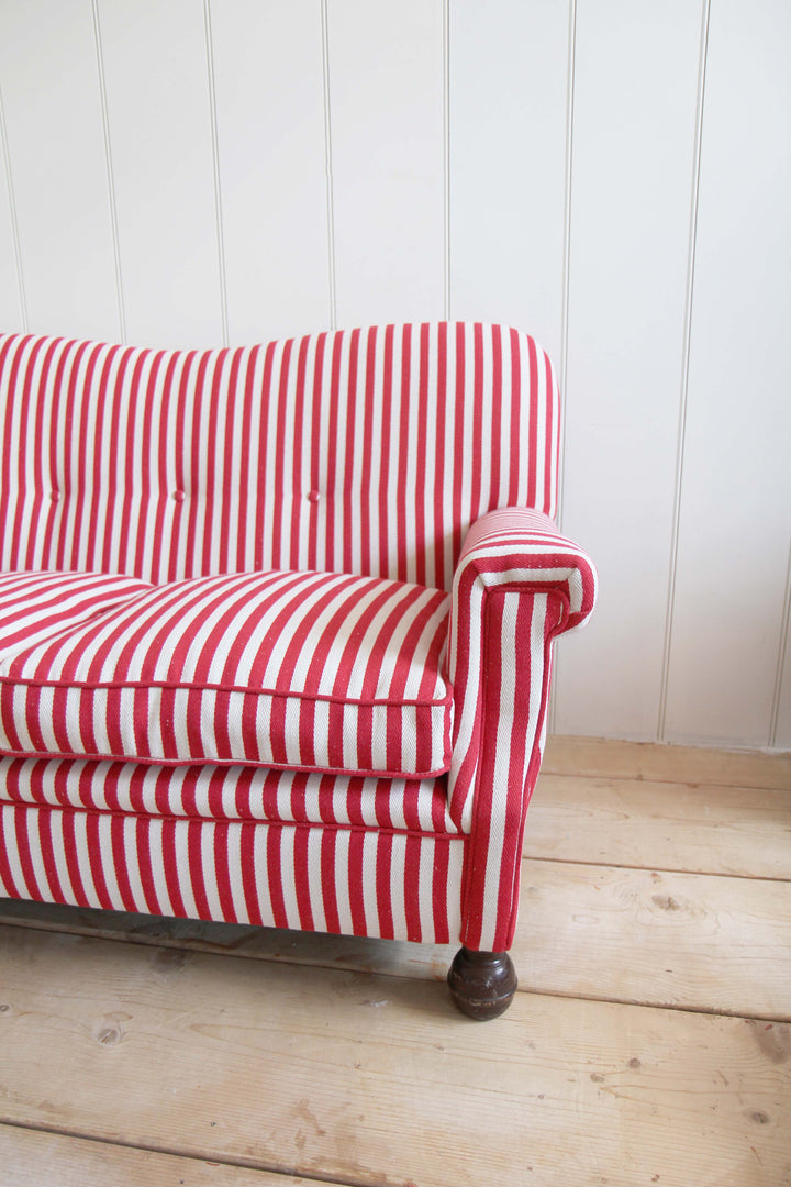 2 Seat Sofa / Red Stripe