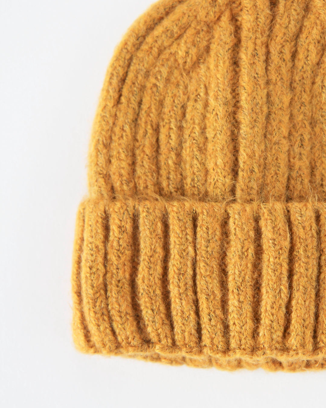 Ribbed Knit Beanie Hat / Mustard