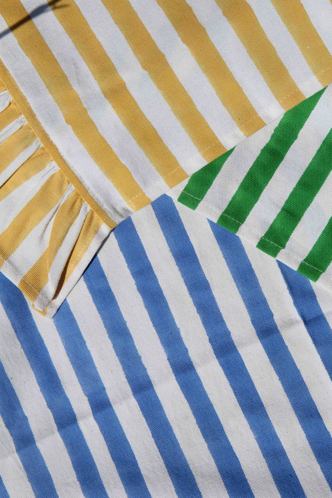 Ruffle Stripe T-Towel / Blue