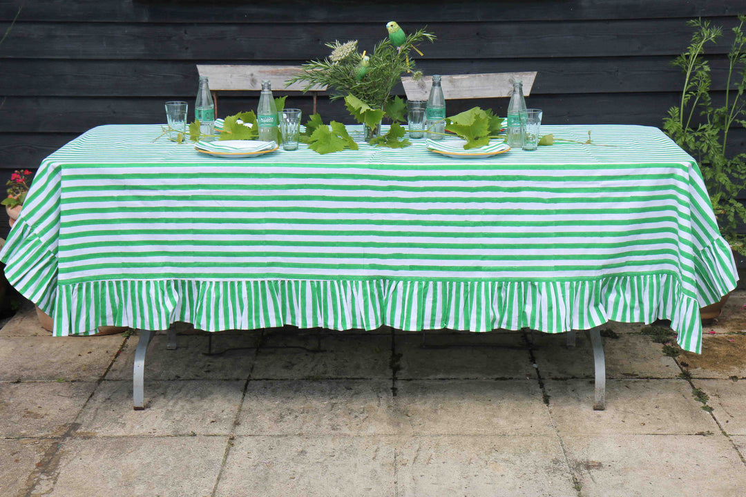 ruffle stripe tablecloth green on garden table