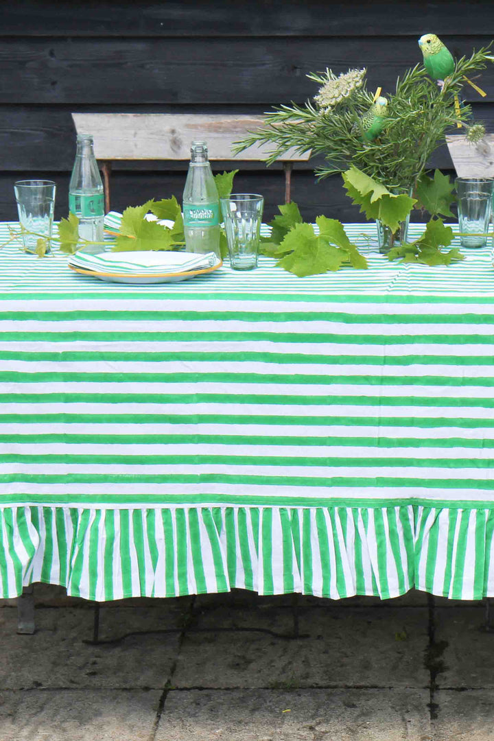 ruffle stripe tablecloth green on garden table