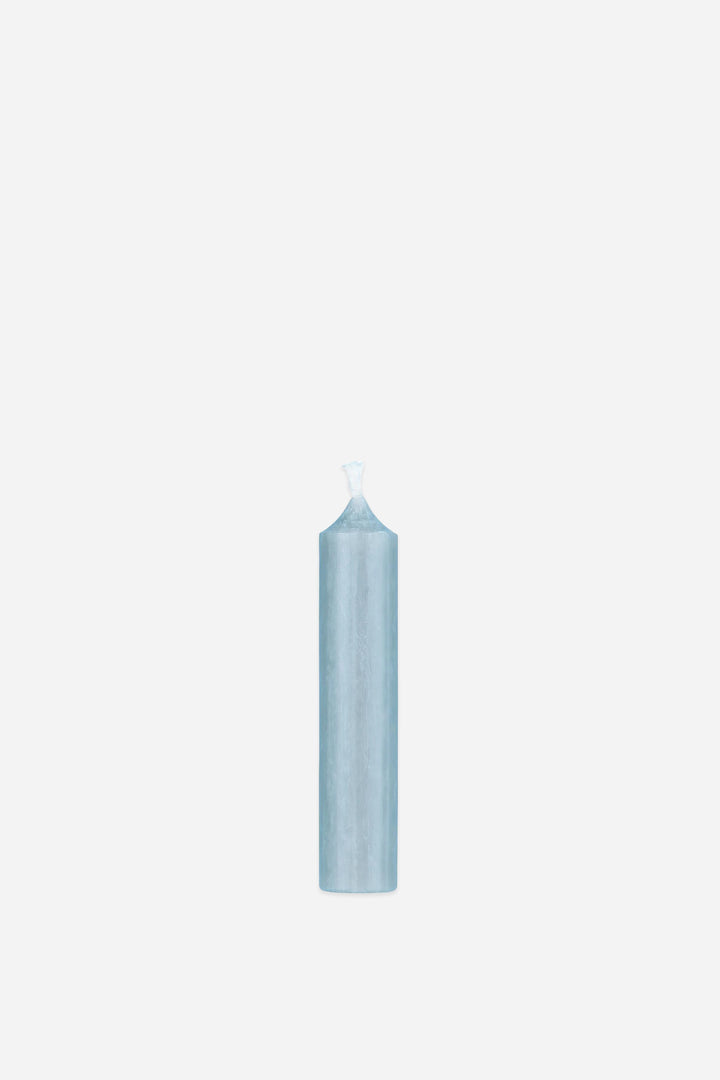 pale blue short dinner candle