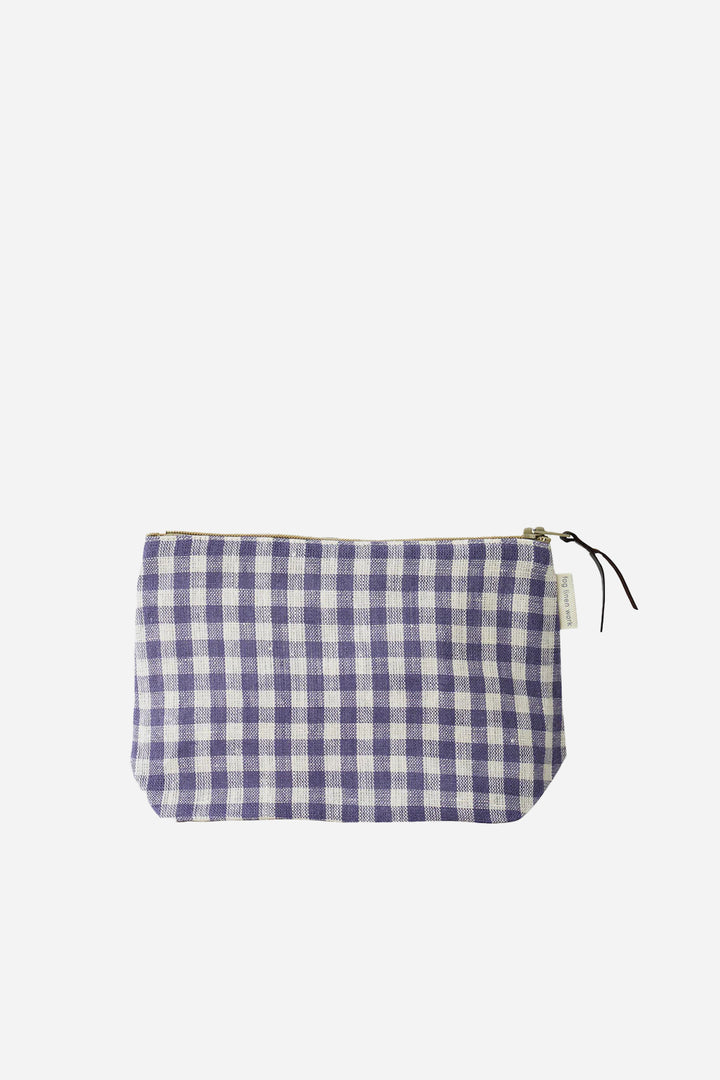 Chris Pouch / Simone Gingham