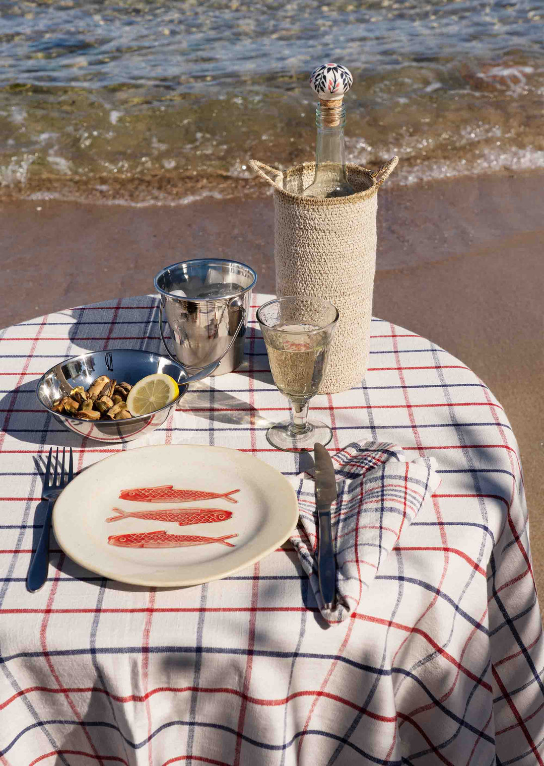 Checked Tablecloth 150cm Sq / White Blue Red