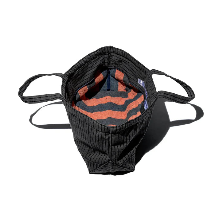 Wide Tool Bag With Towel Lining