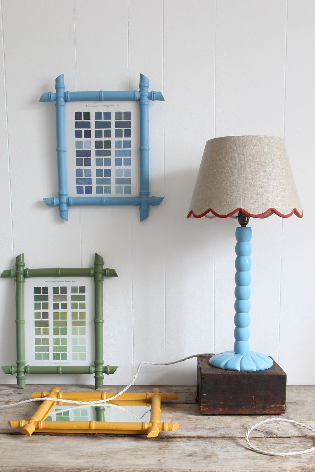 Ditto Turned Wooden Bobbin Lamp / Blue