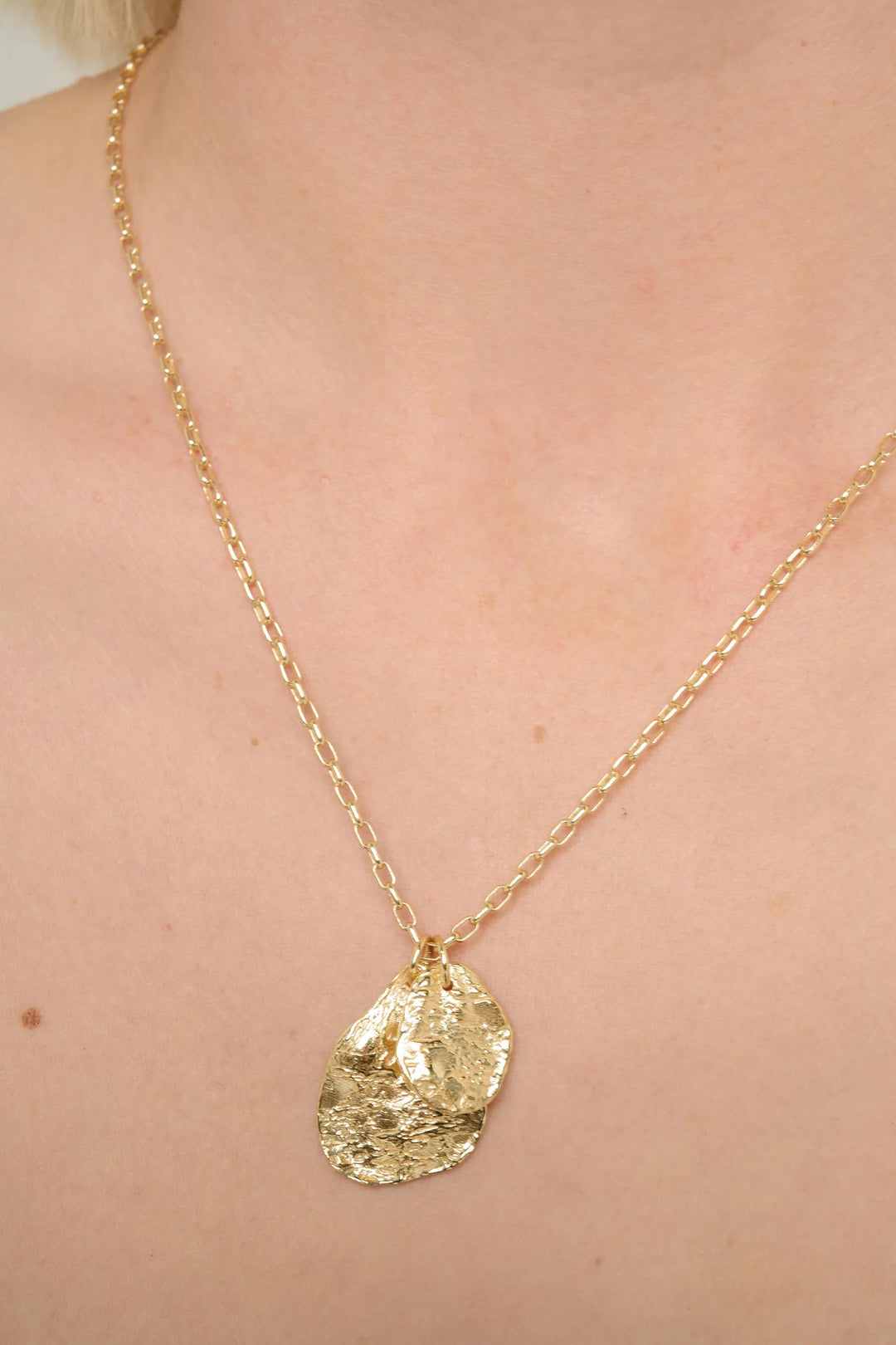 Light Necklace / Gold