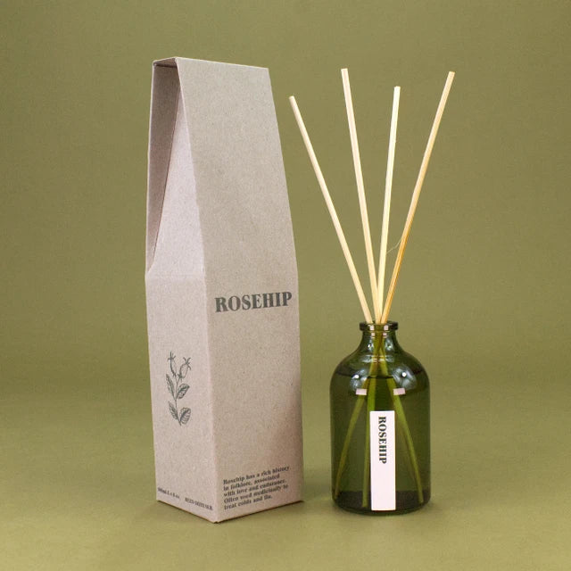 Green Botanical 100ml Reed Diffuser / Rosehip