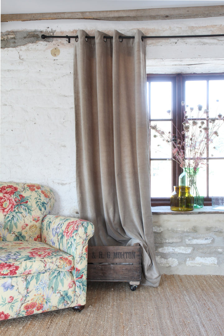 Cotton Velvet Curtain 135x300 / Chalk