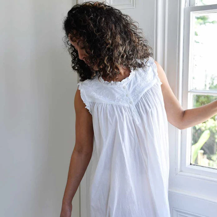 Veronica Embroidered Nightdress Seed pear