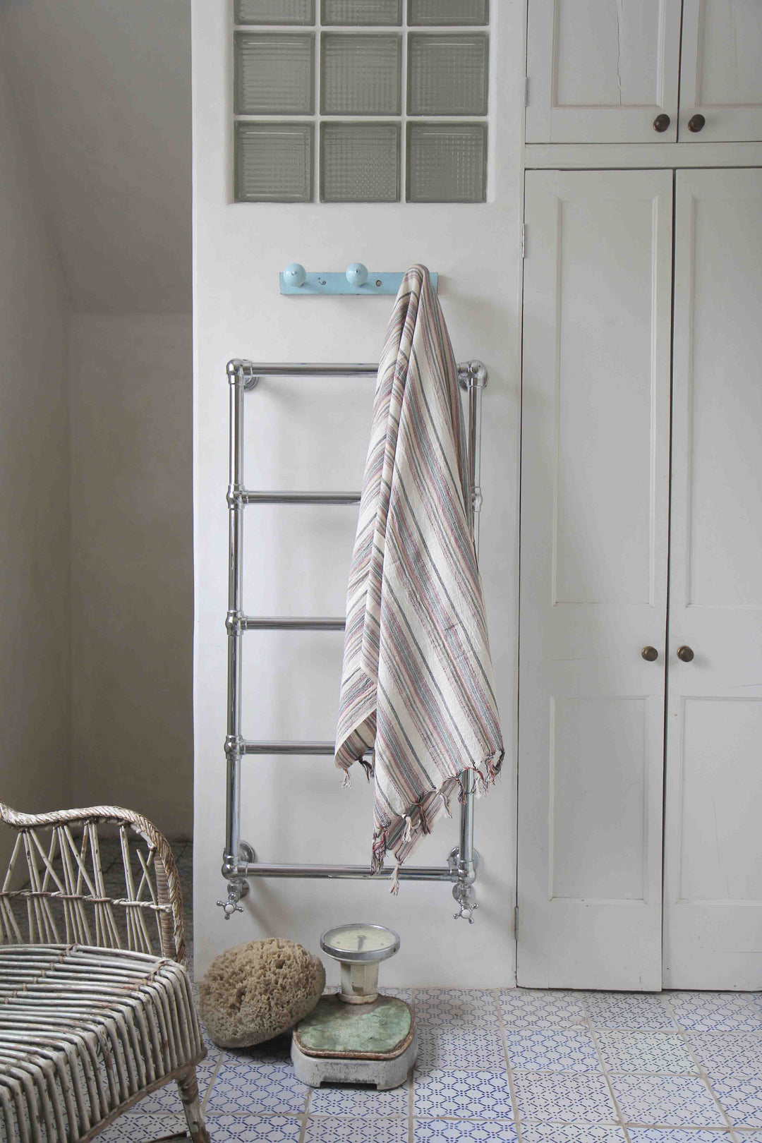 Assos Hand Loom Beach Towel / Multi