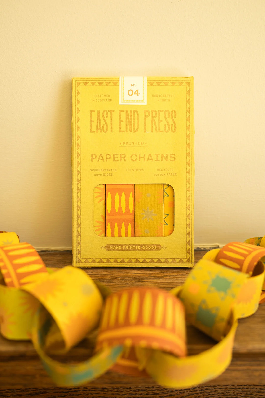 Paper Chain / Yellow