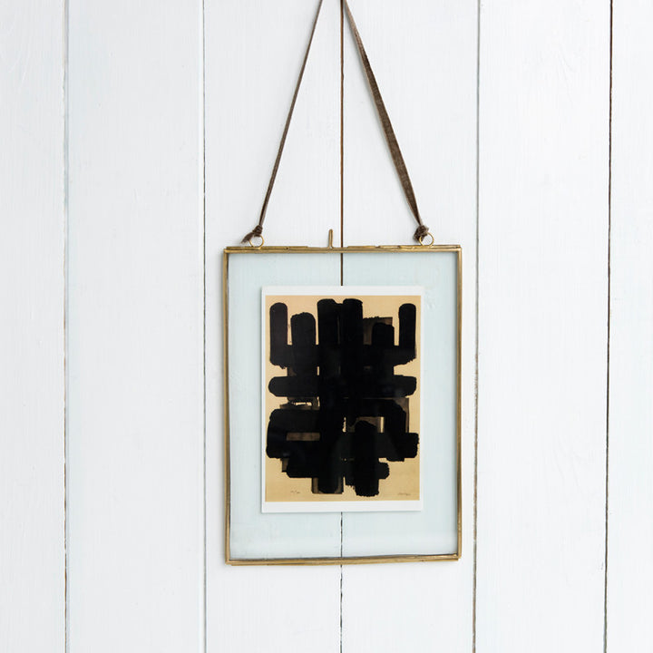 Hanging Brass Frame 15x20cm - Domestic Science Home