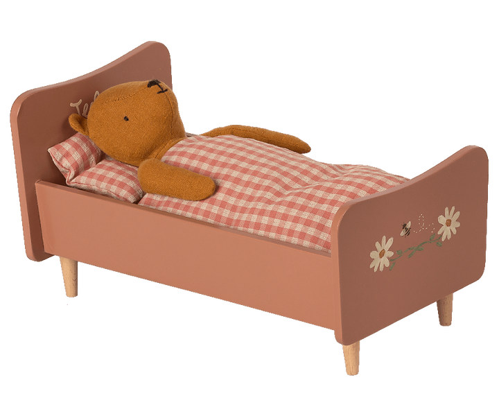Wooden Bed Rose / Teddy Mum