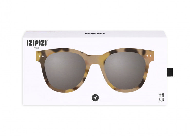 boxed izipizi sunglasses shape N light tortoise