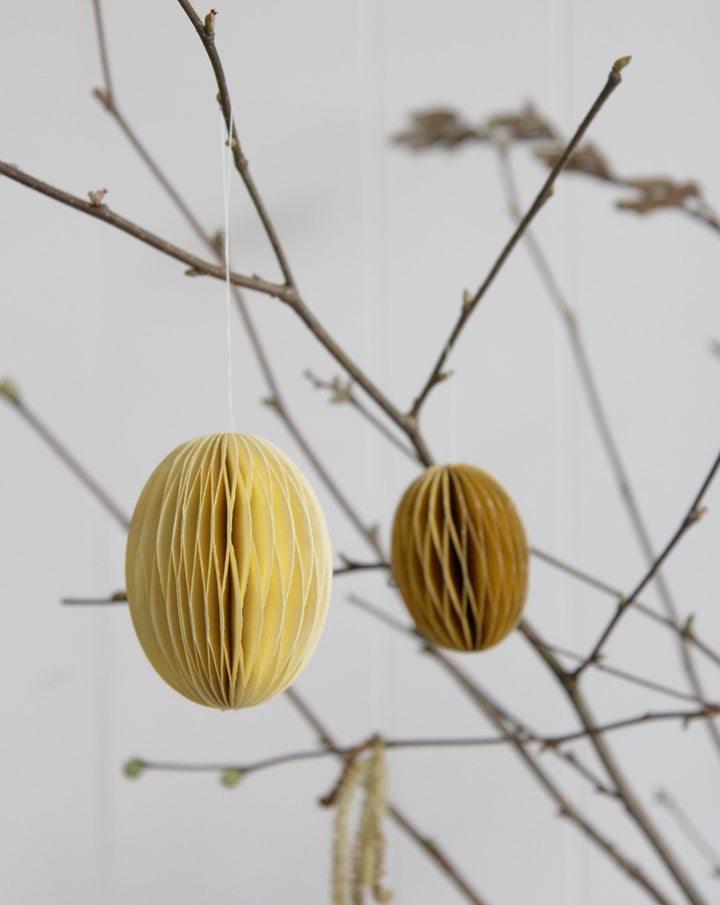 Easter Paper Egg Decorations Med / Straw